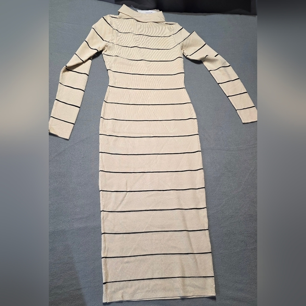 NWT Hot & Delicious Striped Cream Long Sleeve Collared Dress Large PTP 22 - Picture 2 of 10